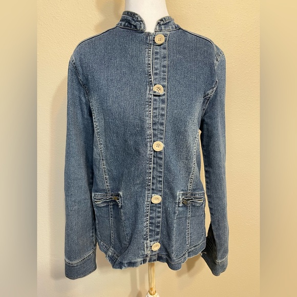 bayo Jackets & Blazers - Bayo women’s Jean jacket size medium